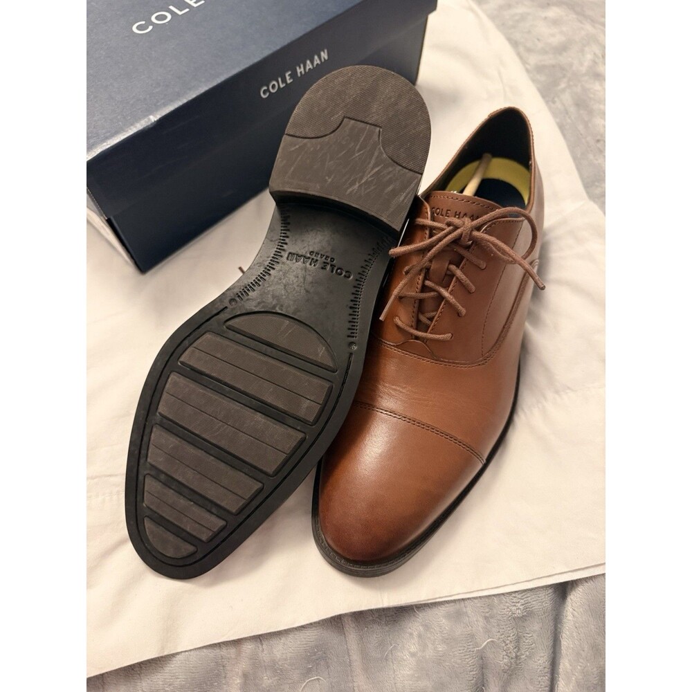 NWOT Cole Haan Hawthorne Cap Toe Oxford Size US 9.5 Men’s Leather Dress Shoe - Picture 4 of 5